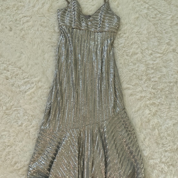 NWT Saylor Sequin Dress - Picture 4 of 8